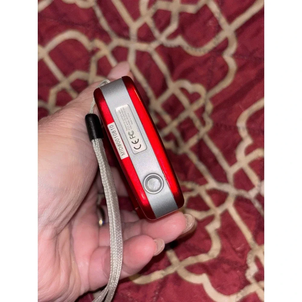 Vivitar DVR 410 Digital Video Recorder Red Metallic Y2K Retro Pocket Camcorder